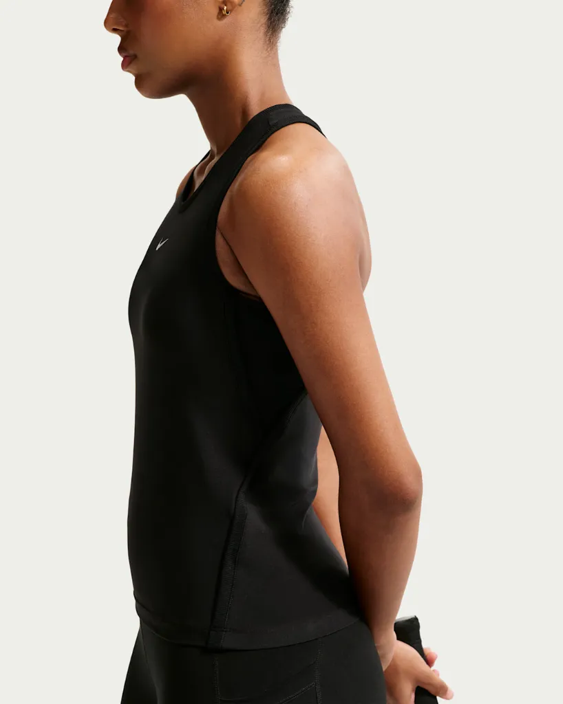 W+NK+DF+VCTRY+TANK.webp