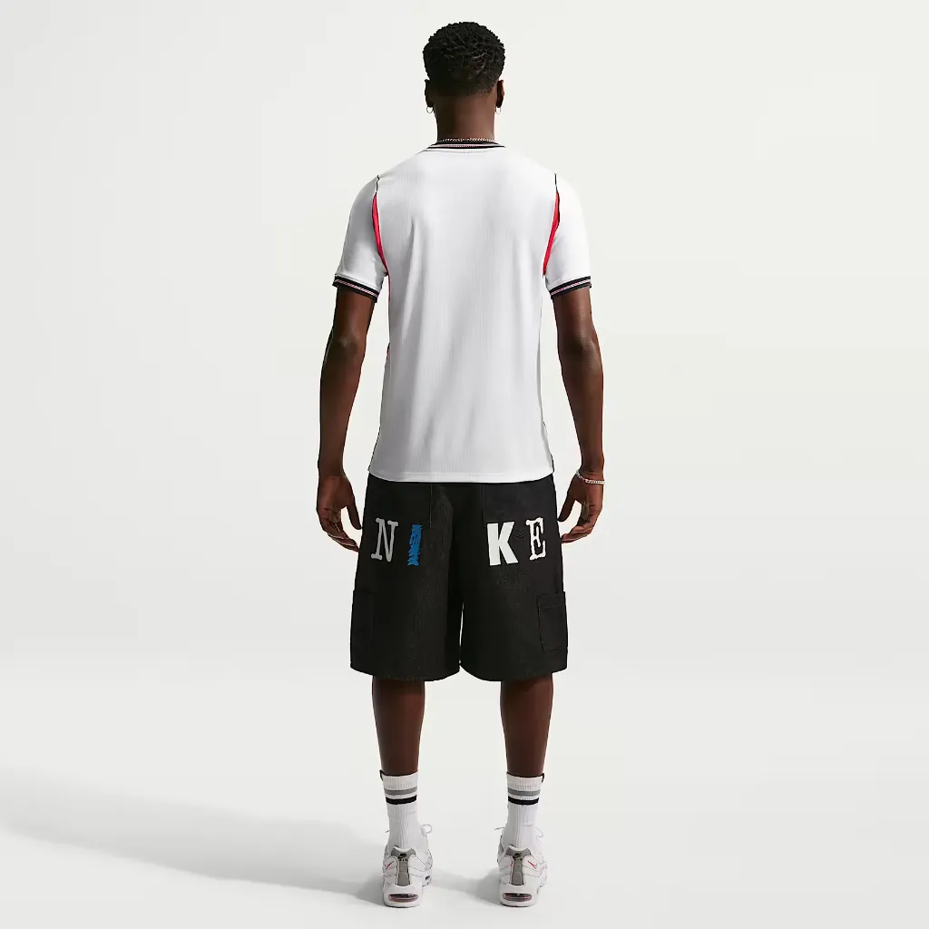 000000_Nike-Dri-FIT-Angleterre-2026-Stadium-Domicile-Jersey_White-Speed-Red-Obsidian_IB5290-100_img4-1000x1000.webp