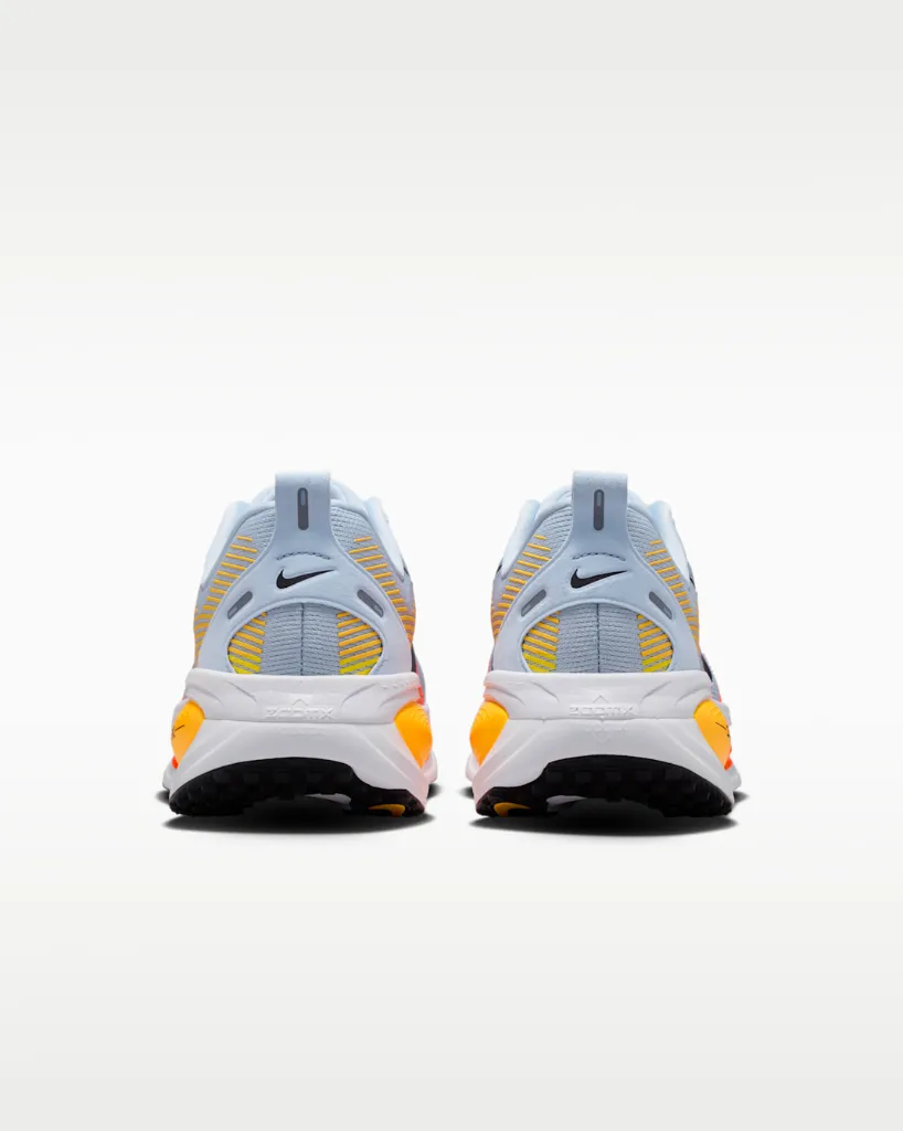 NIKE+VOMERO+18.webp