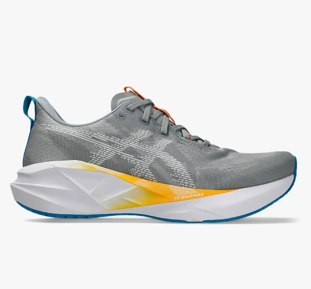 Asics chaussures de running Novablast 5 Gravel/white (42)